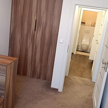 Tami Hviezdoslavova 2, Liptovsky Mikulas, Private Parking * Liptovský Mikuláš
